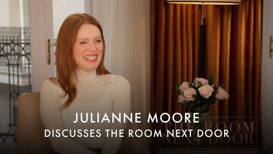 Wideo do filmu W pokoju obok — Julianne Moore stole a Bottega bag from the set - Interview