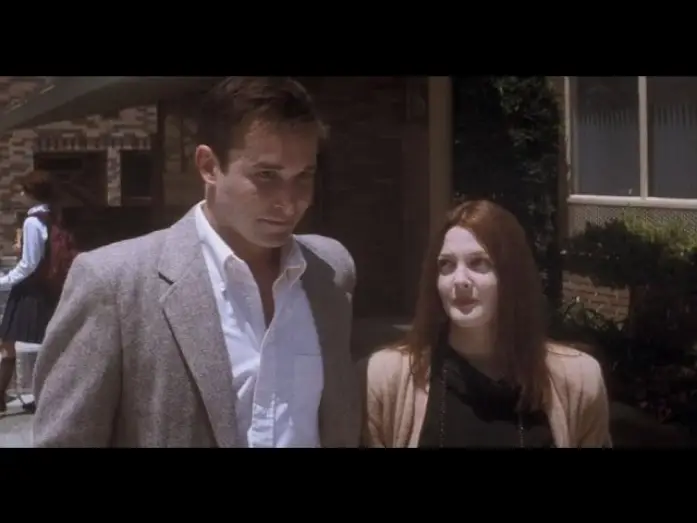 Wideo do filmu Donnie Darko — Head Over Heels