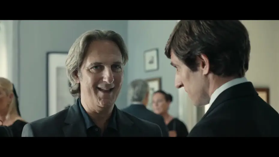 Wideo do filmu Un funeral de locos — This is going to be crazy no?