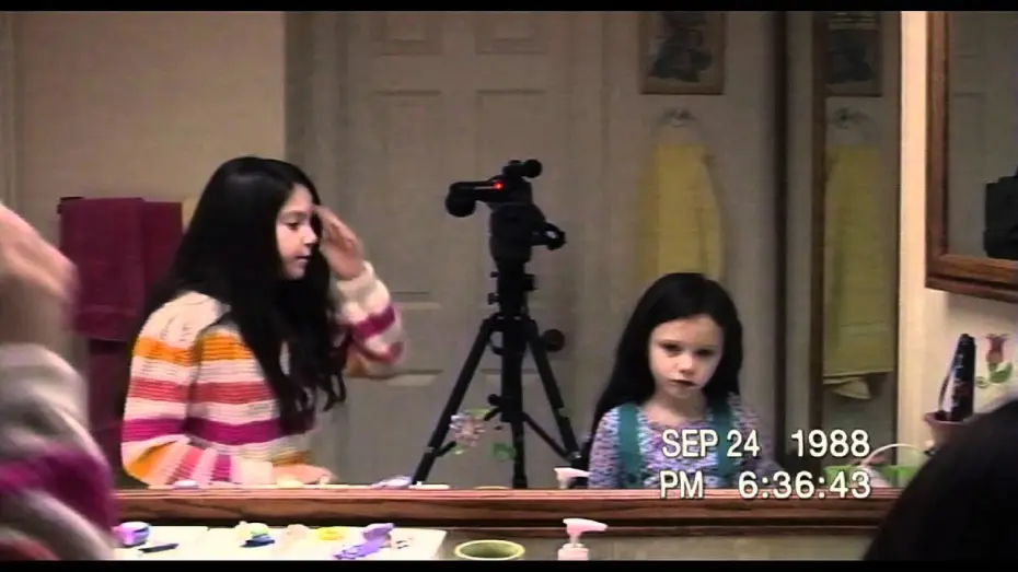 Wideo do filmu Paranormal Activity 3 — Paranormal Activity 3 - Trailer (Deutsch) HD