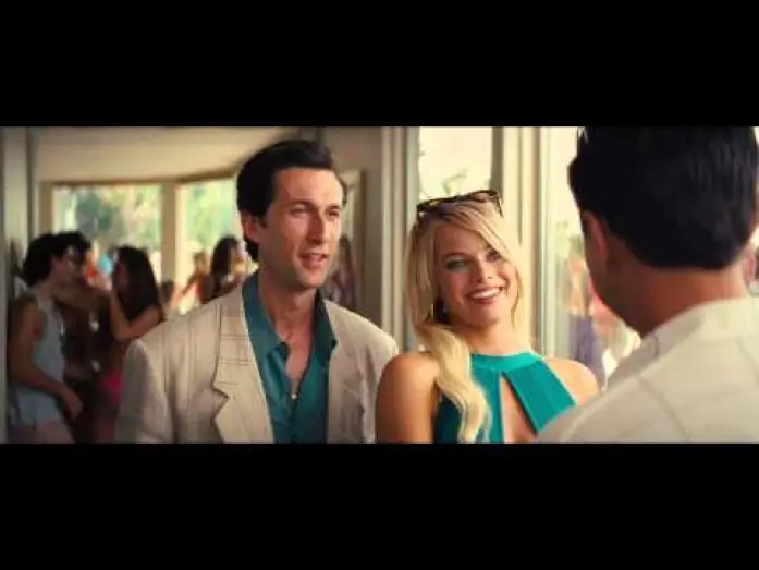 Wideo do filmu Wilk z Wall Street — LE LOUP DE WALL STREET Extrait Naomi VF