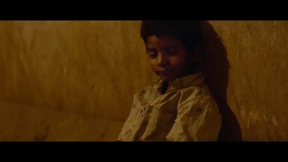 Wideo do filmu Lion. Droga do domu — LION - Bande-annonce  VF