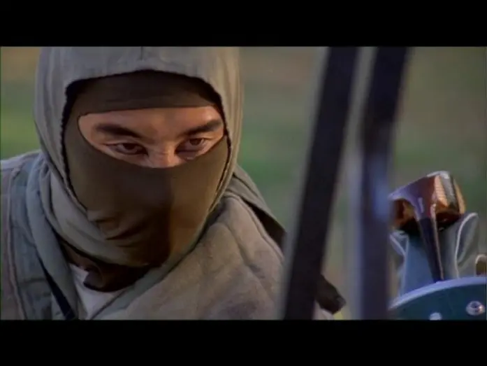 Wideo do filmu Ninja 3: Opętanie — Golf Course Ninja Massacre!