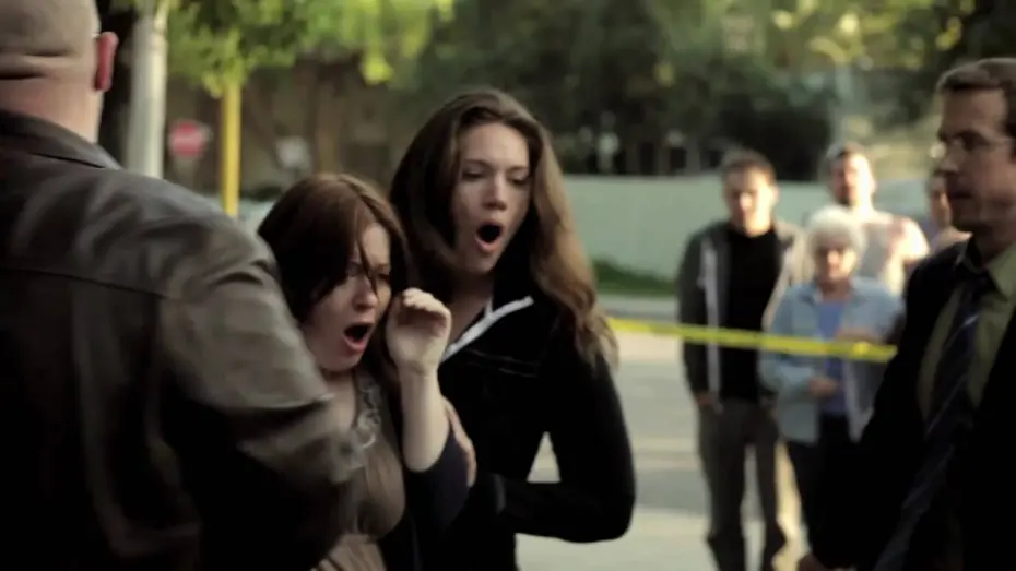 Wideo do filmu Absentia — "Absentia" Official Theatrical Trailer