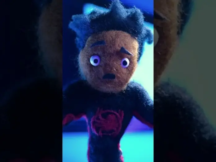 Wideo do filmu Spider-Man: Poprzez multiwersum — Un artista en cada Spider-Verso