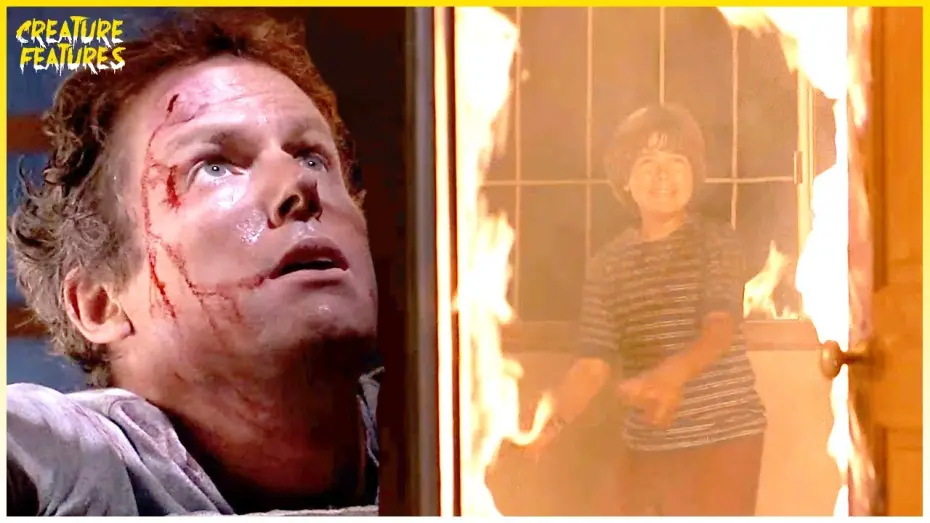 Wideo do filmu Impuls — Electrical Current Starts A Fire In The House