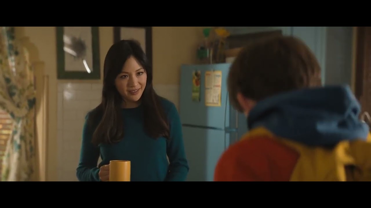 Wideo do filmu Wielki zielony krokodyl domowy — Lyle, Lyle, Crocodile - Josh Meets Lyle/First Day of School