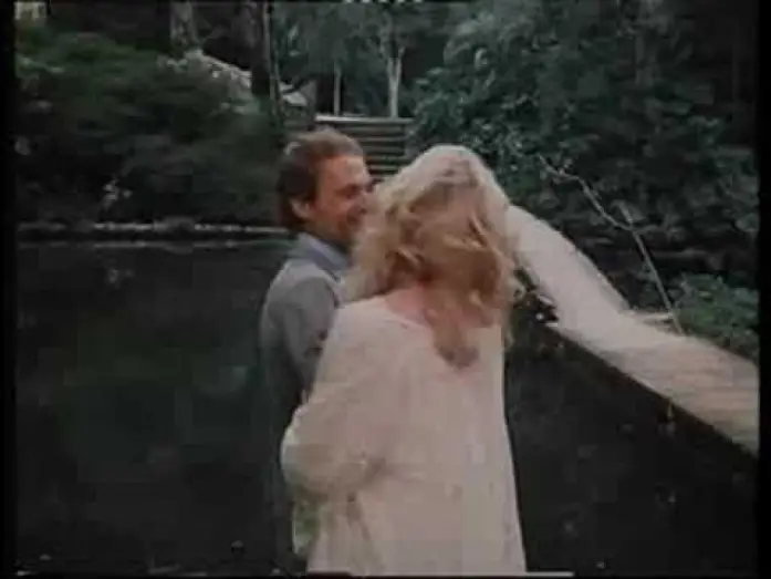 Wideo do filmu Podwójne kłopoty — Double Trouble 1984 Trailer