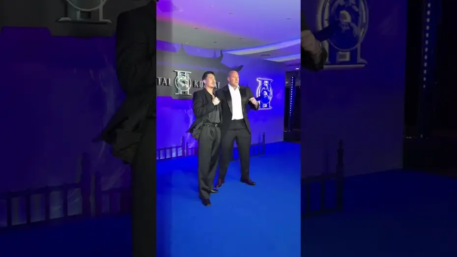 Wideo do filmu Mortal Kombat II — Kombat ready... Martyn Ford and Lewis Tan reunite at the MORTAL KOMBAT II European Fan Event