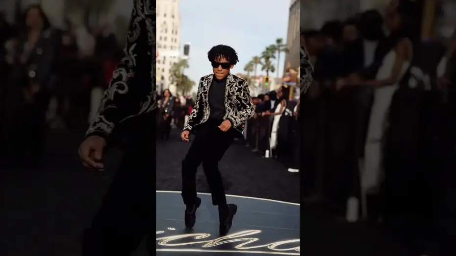 Wideo do filmu Michael — Juliano Valdi at the Los Angeles premiere