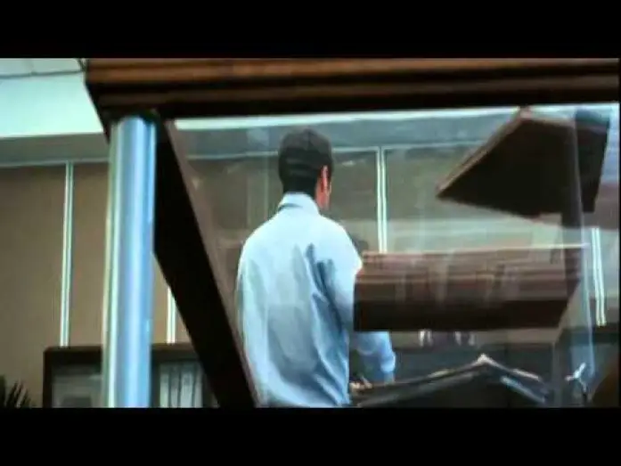 Wideo do filmu RED — "Kordeski"