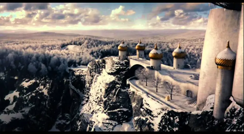 Wideo do filmu Królewna Śnieżka — BLANCANIEVES (MIRROR, MIRROR) - Tráiler HD en Español