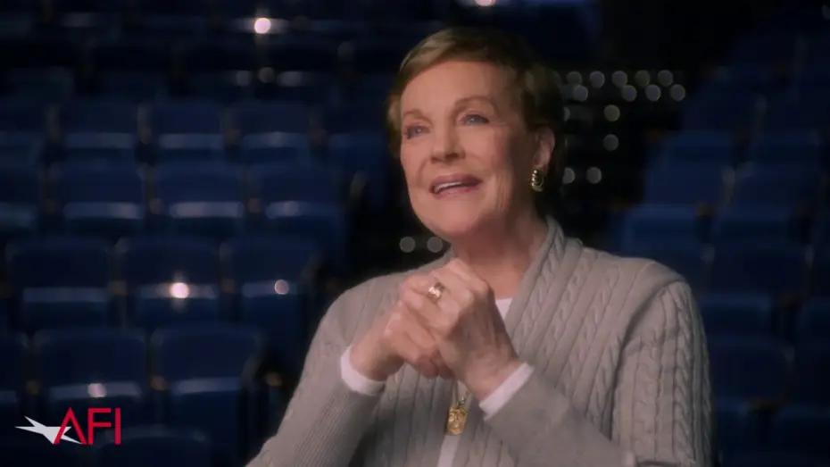 Wideo do filmu Dźwięki muzyki — Julie Andrews on why "My Favorite Things" is one of her favorite songs from THE SOUND OF MUSIC