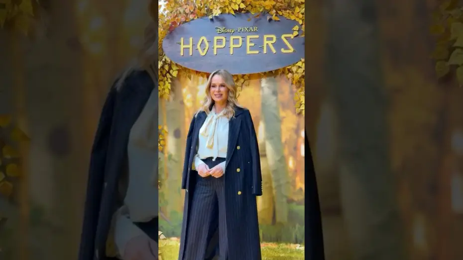 Wideo do filmu Hopnięci — On the Yellow Carpet: Hoppers UK Premiere