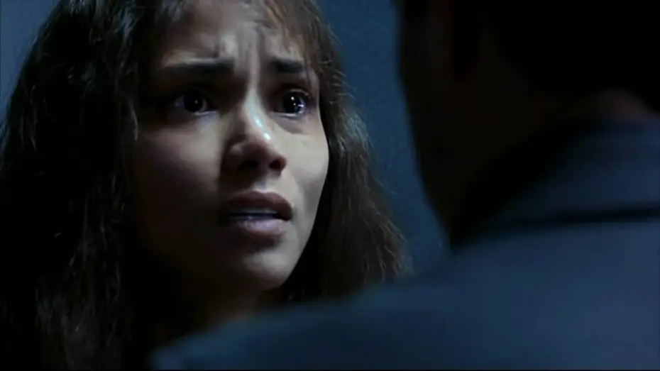 Wideo do filmu Gothika — Gothika - trailer ita HD