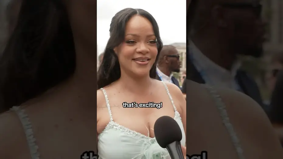 Wideo do filmu Smerfy. Wielki film — Rihanna Describes Smurfs Movie