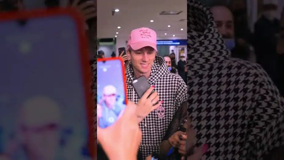 Wideo do filmu Machine Gun Kelly: barwne życie — "No One Saw Me Coming"