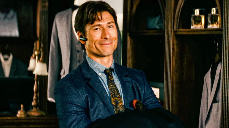 Wideo do filmu Przepis na morderstwo — Glen Powell Reunites With His Crush