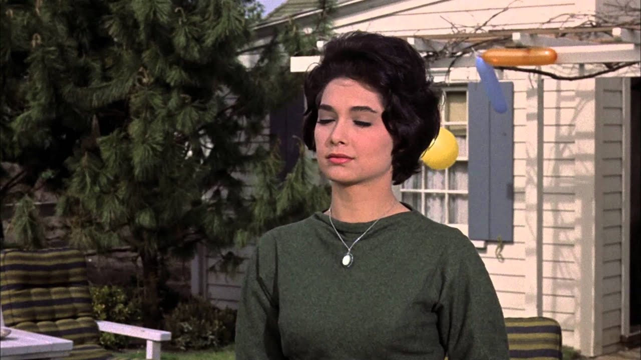 Wideo do filmu Ptaki — Alfred Hitchcock: The Masterpiece Collection "The Birds" Now on Blu-ray