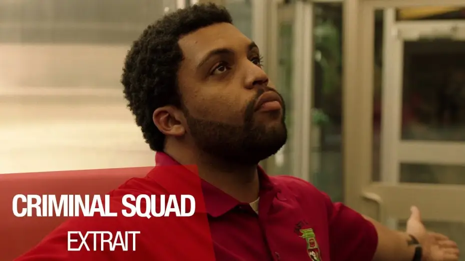Wideo do filmu Skok stulecia — CRIMINAL SQUAD - Extrait "Infiltration" - VF