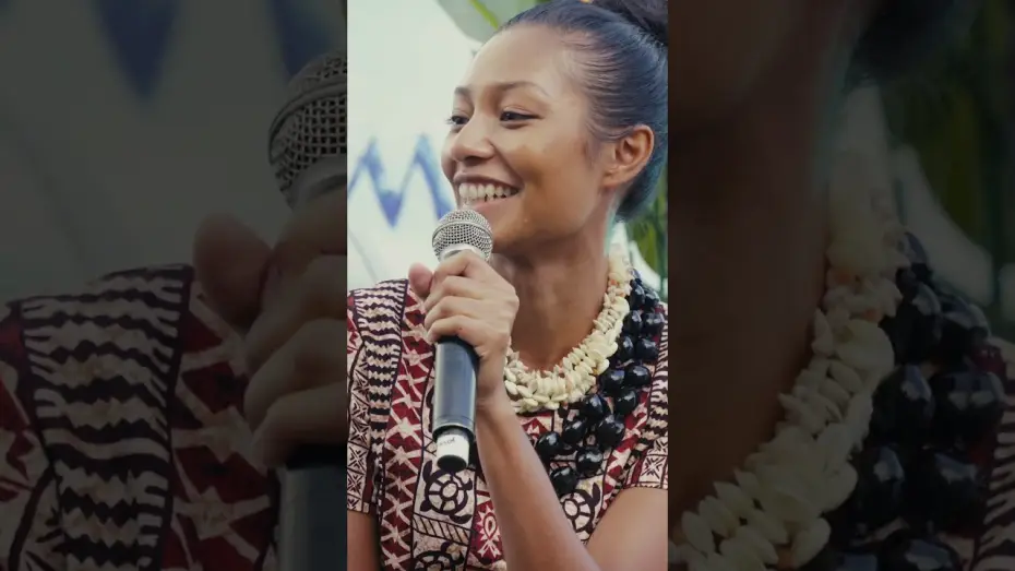 Wideo do filmu Moana — Moana Cast & Crew Visit London's Moana Pop-Up Experience!