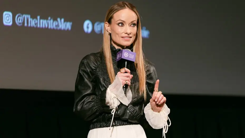 Wideo do filmu The Invite — Olivia Wilde and Esther Perel Introduce The Invite