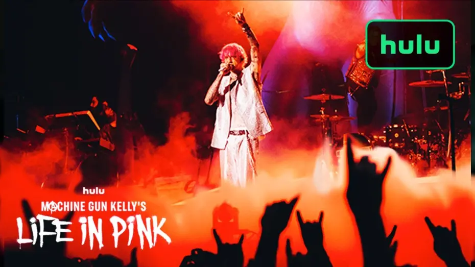 Wideo do filmu Machine Gun Kelly: barwne życie — MGK Has a Moment With a Young Fan