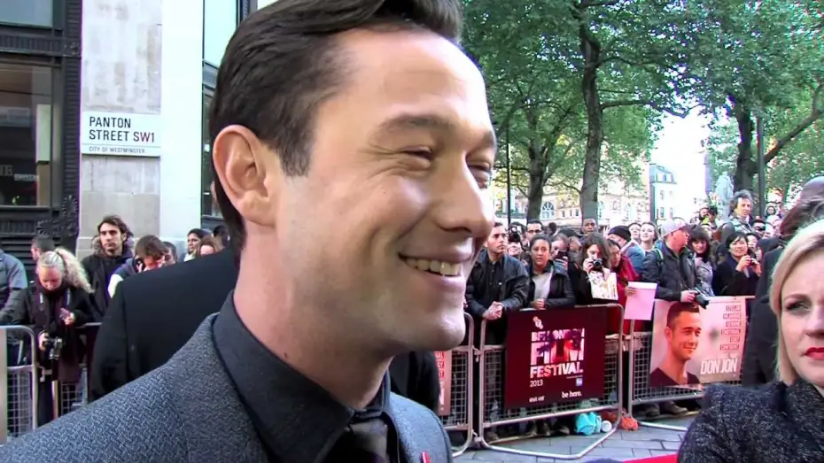 Wideo do filmu Don Jon — Don Jon - LFF Red Carpet Interview with Joseph Gordon-Levitt - Official Warner Bros. UK
