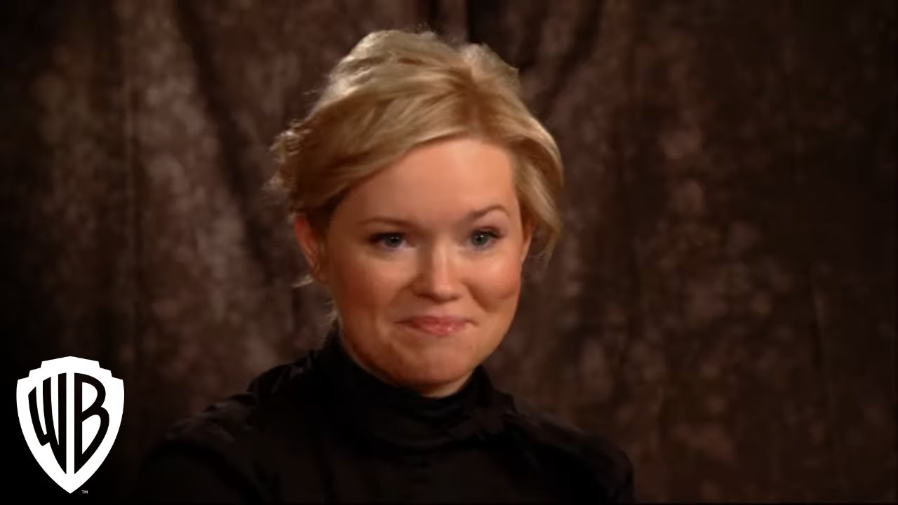 Wideo do filmu P.S. Kocham cię — A Conversation with Cecelia Ahern