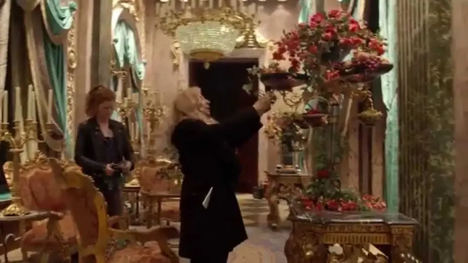 Wideo do filmu Kopciuszek — Cenerentola - I dettagli della sala da ballo - Pod dal film | HD