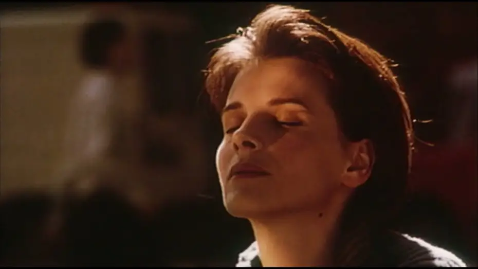 Wideo do filmu Trzy kolory: Niebieski — Three Colors: Blue (1993) - Trailer