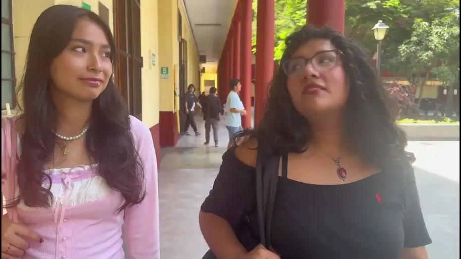 Wideo do filmu Michelle y yo — "Michelle y yo" | Tráiler oficial | Corto universitario UNFV