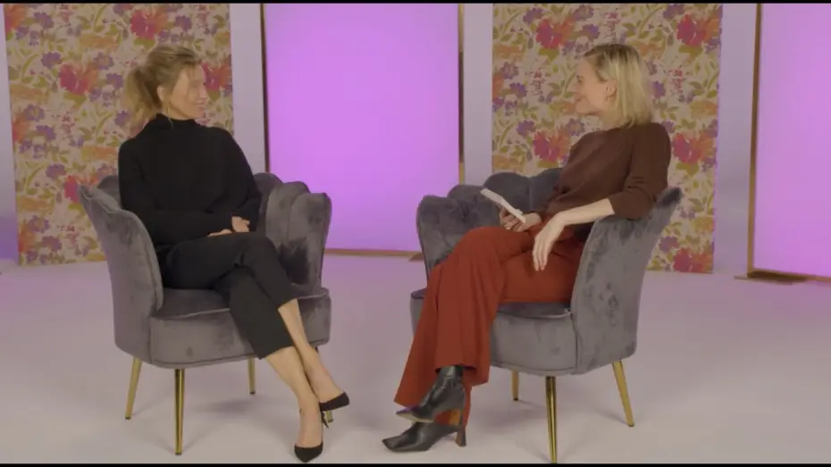 Wideo do filmu Bridget Jones. Szalejąc za facetem — Celebrate Bridget Jones season with the official BRIDGET JONES: MAD ABOUT THE BOY podcast now