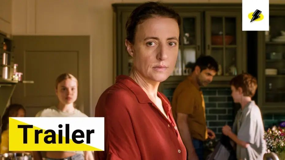 Wideo do filmu Wróbel w kominie — DER SPATZ IM KAMIN (Official Trailer, Deutsch/d)