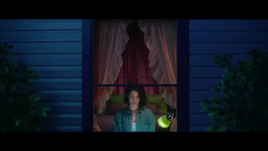 Wideo do filmu Modern Whore — First Look