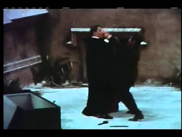 Wideo do filmu Drakula: Książę Ciemności — Dracula Prince Of Darkness: Behind The Scenes at Bray