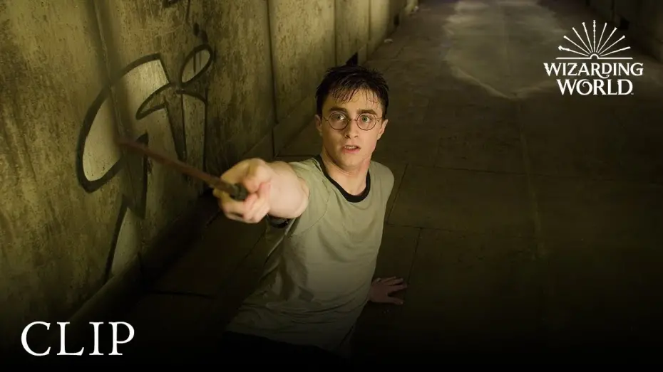 Wideo do filmu Harry Potter i Zakon Feniksa — Harry Saves Dudley From a Dementor's Kiss