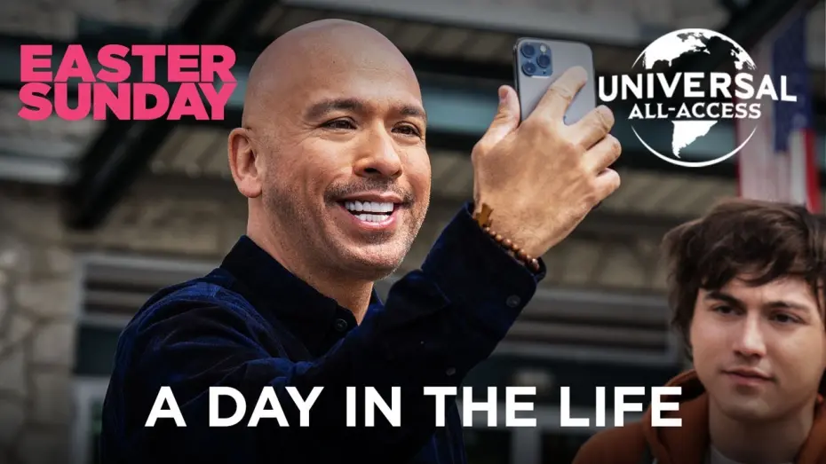 Wideo do filmu Świąteczna niespodzianka — A Day in the Life! Bonus Feature