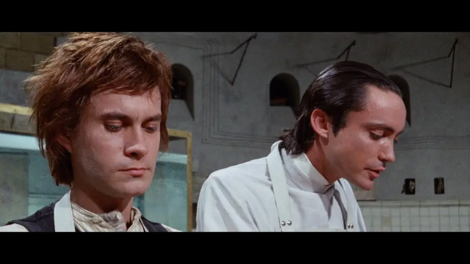 Wideo do filmu Ciało dla Frankensteina — Flesh For Frankenstein (1973) [Vinegar Syndrome 4K UHD & Blu-ray Promo Trailer]