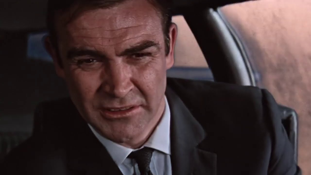 Wideo do filmu Żyje się tylko dwa razy — YOU ONLY LIVE TWICE | Helga Brandt abandons Bond mid-air