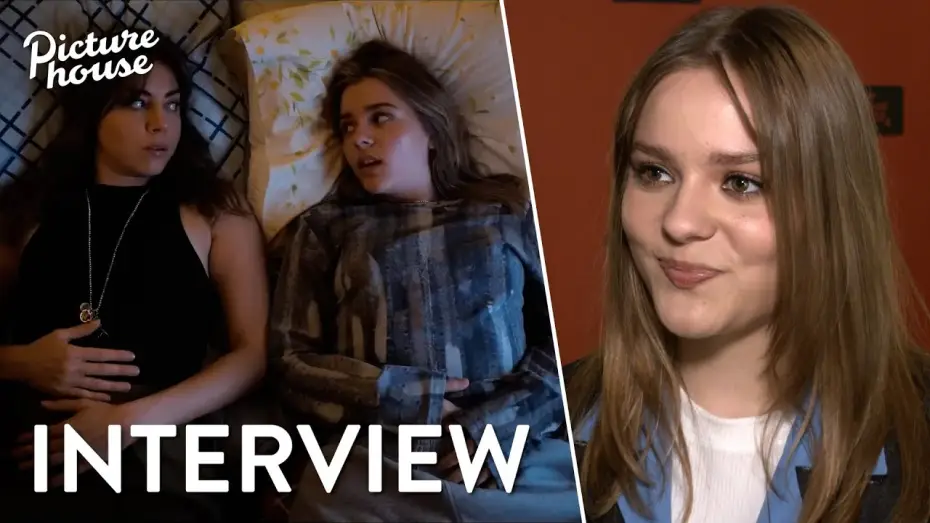 Wideo do filmu My Old Ass — Interview with Maisy Stella