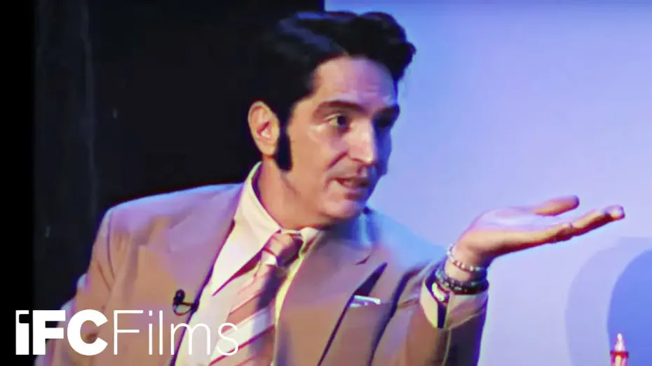 Wideo do filmu Późna noc z diabłem — David Dastmalchian as Jack Delroy - Full Interview