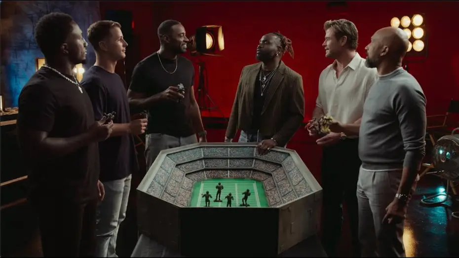 Wideo do filmu Transformers: Początek — Robots in Jerseys
