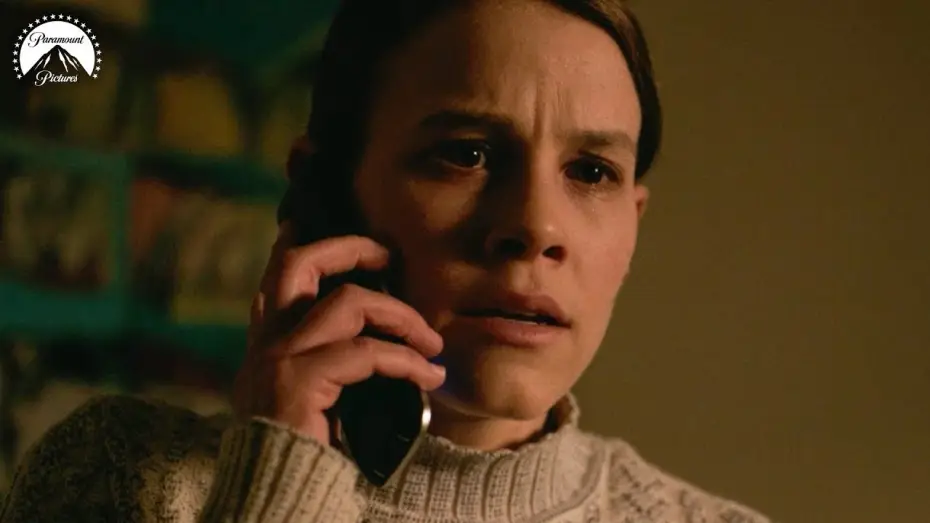 Wideo do filmu Uśmiechnij się — Fake Phone Operator - Full Scene