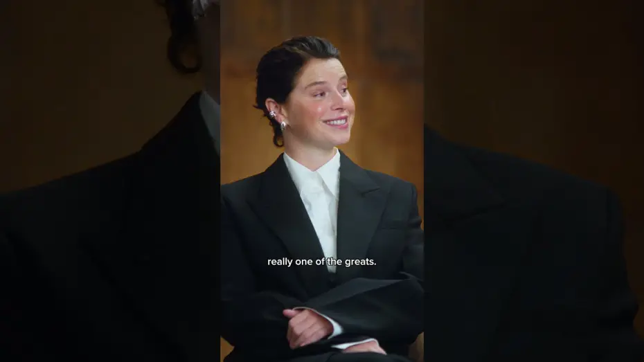 Wideo do filmu Hamnet — Jessie Buckley and Paul Mescal share memories from the set of HAMNET.
