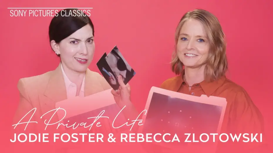 Wideo do filmu Ostatnia sesja w Paryżu — "Lillian's Case Files" with Jodie Foster & Director Rebecca Zlotowski