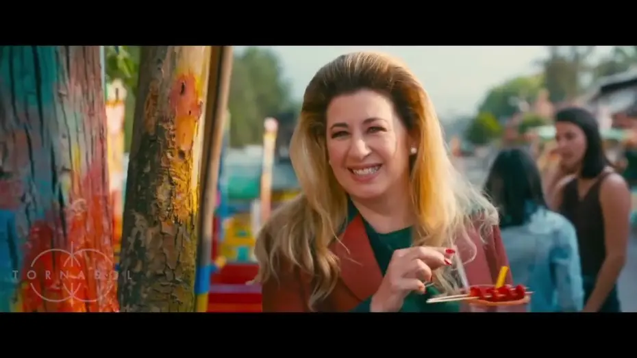 Wideo do filmu Juntos pero no revueltos — Official Trailer