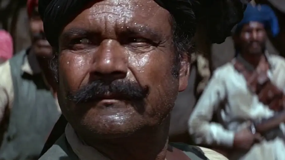 Wideo do filmu Ośmiorniczka — Bond is hunted by Kamal Khan in the jungle
