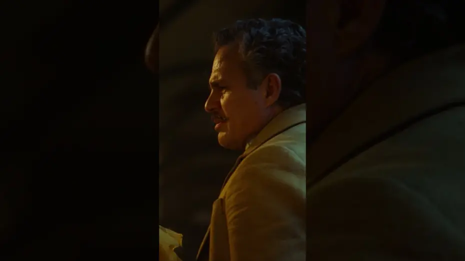 Wideo do filmu Biedne istoty — Proposal