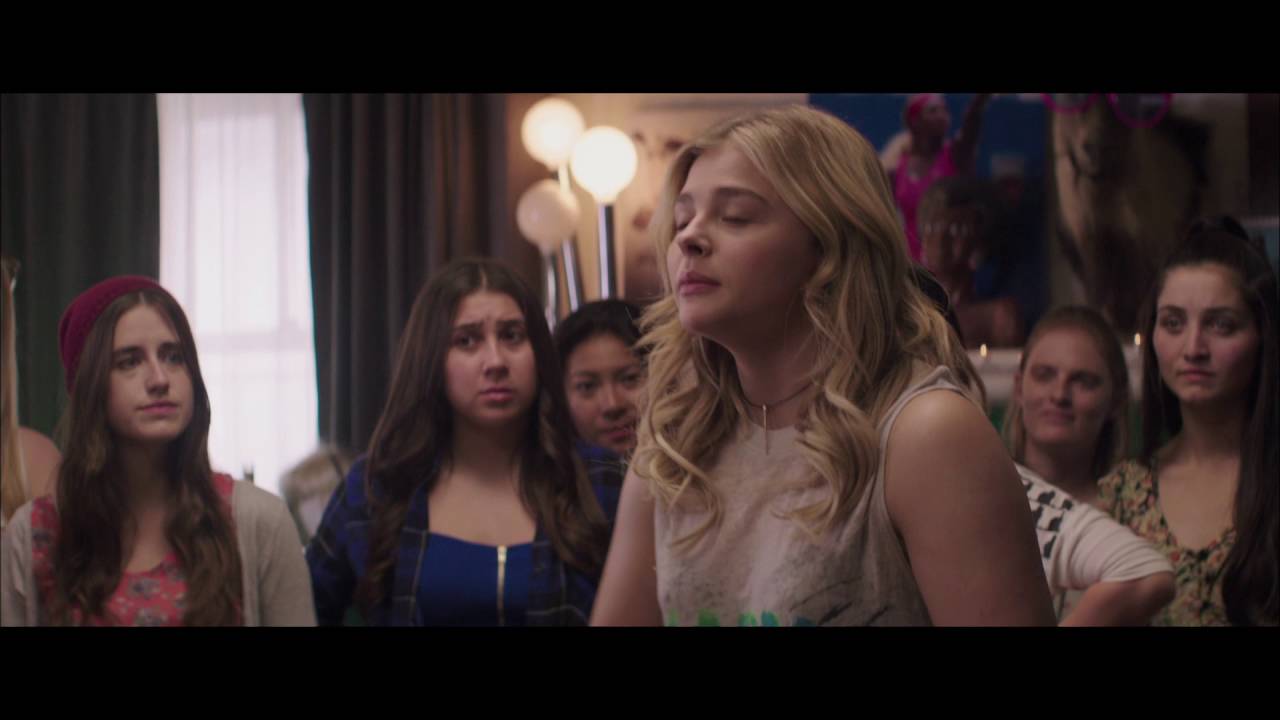 Wideo do filmu Sąsiedzi 2 — Neighbors 2: Sorority Rising - Shelby Rallies The Girls - Own it 9/20 on Blu-ray